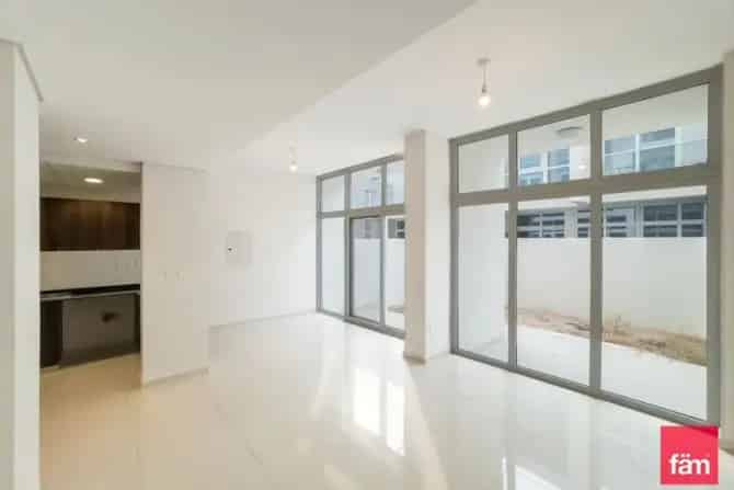5 Bed Townhouse For Sale in Amargo