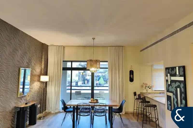 2 Bedroom Apartment for Rent in Al Ghaf, Greens.
