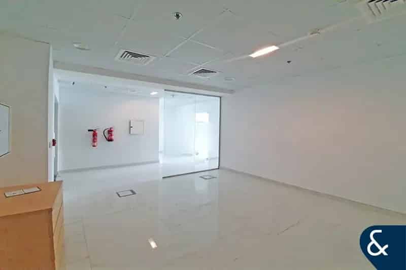 2414.03 Sq Ft Office Space for Rent in Iris Bay, Iris Bay, Business Bay.