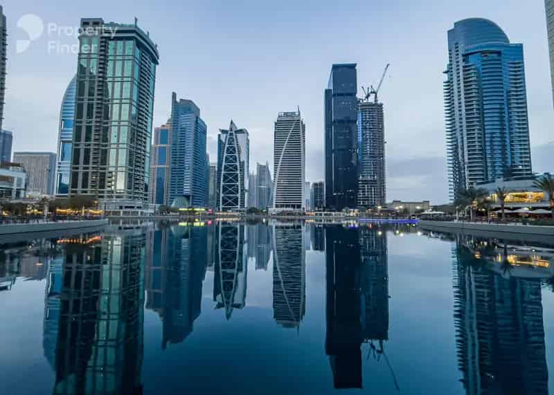 VACANT | HIGH FLOOR | LAKE VIEW | CLOSE TO METRO