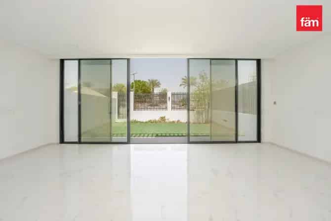 5 Bed Townhouse For Sale in Al Furjan West