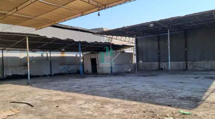 Warehouse for Rent in Umm Ramool Dubai with 7300 Sq Ft Area