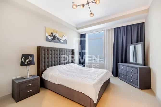 2 Bed Apartment To Rent in Marina Crown