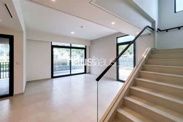 4 Bedroom Villa For Sale