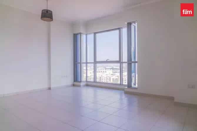 3 Bed Apartment For Sale in The Residences 9