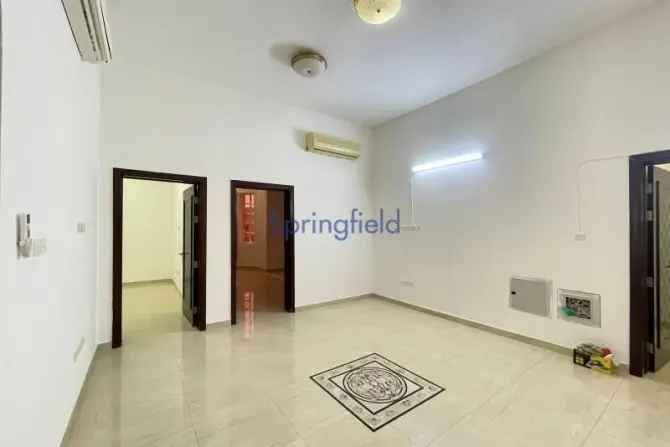 5 Bed Villa To Rent in Al Quoz Industrial Area 2