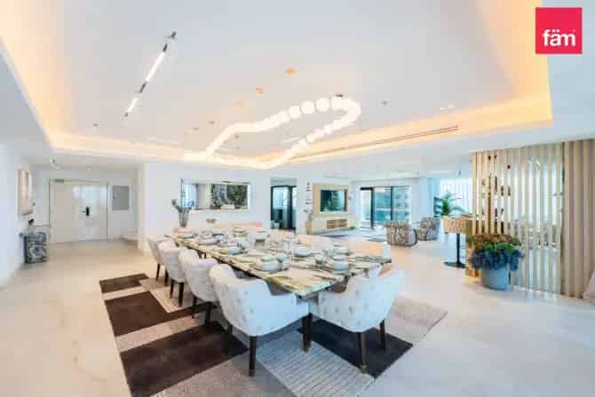 4 Bed Penthouse For Sale in Goldcrest Views