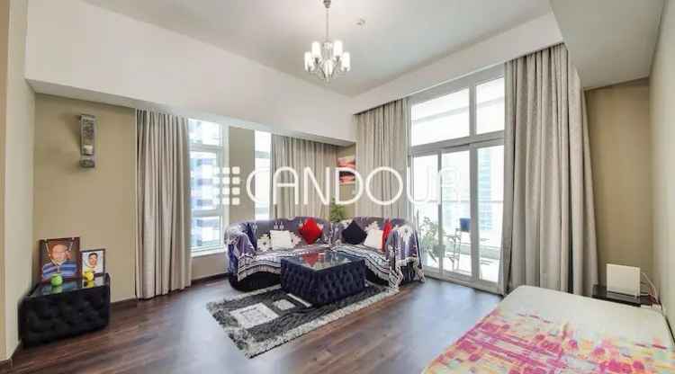 For Sale 3 Bedroom Apartment in Barsha Heights with Modern Amenities