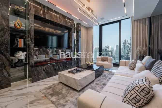 4 Bed Penthouse For Sale in LIV Residence