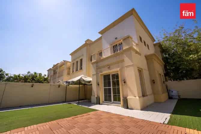 3 Bed Villa To Rent in Springs 6