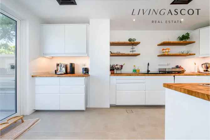 3 Bed Townhouse To Rent in Springs 9