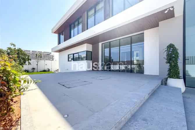 5 Bed Villa For Sale in Al Furjan West