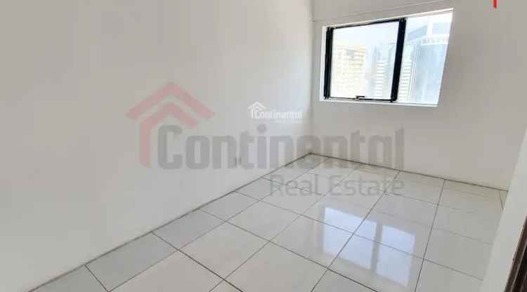 3 Bedroom 1450 Sq.Ft. Apartment for Rent in Al Majaz 3, Al Majaz, Sharjah