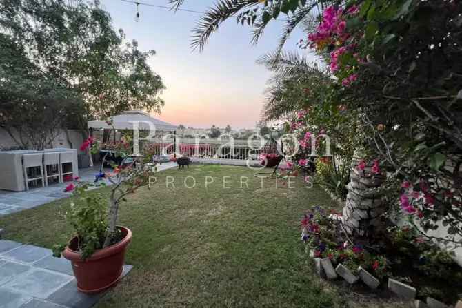 4 Bed Townhouse To Rent in Springs 15