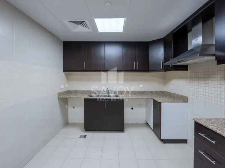 3 Bedroom 2066 Sq.Ft. Apartment for Rent in Al Ain Tower, Al Khalidiyah, Abu Dhabi