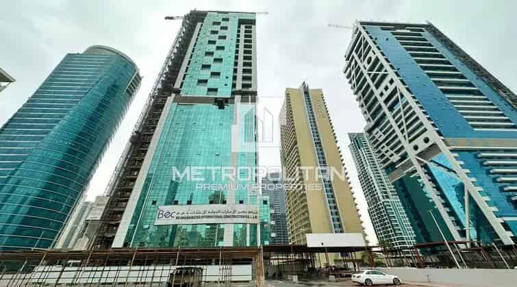 Buy 1 Bedroom Apartment in Jumeirah Lake Towers Dubai with Pool and Gym