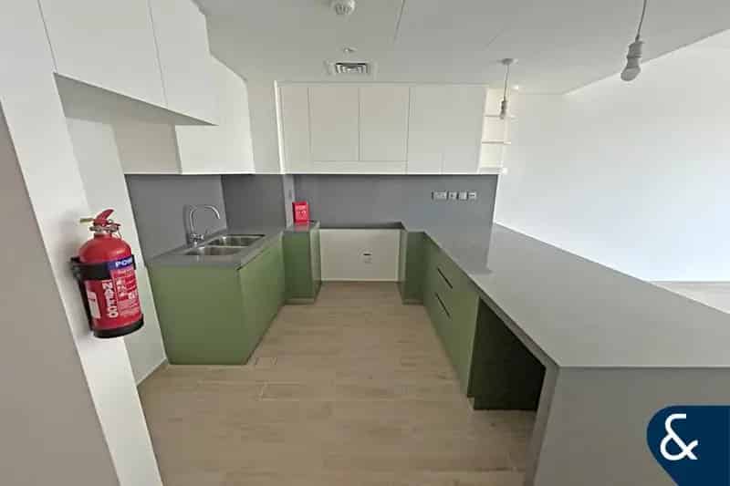 1 Bedroom Apartment for Sale in Central Park at City Walk, City Walk.
