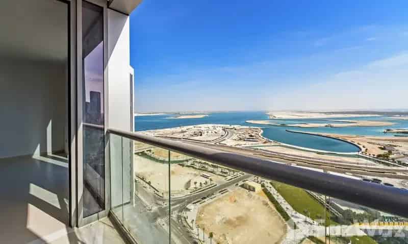 Rent 2 Bedroom Apartment in Shams Abu Dhabi with High-End Features