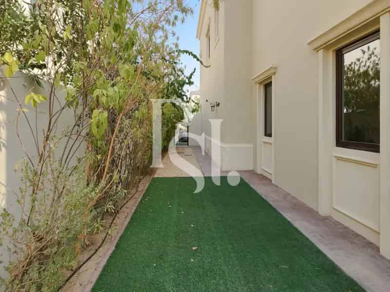 Rent 5 Bedroom Villa with Community View in Arabian Ranches 2 Dubai