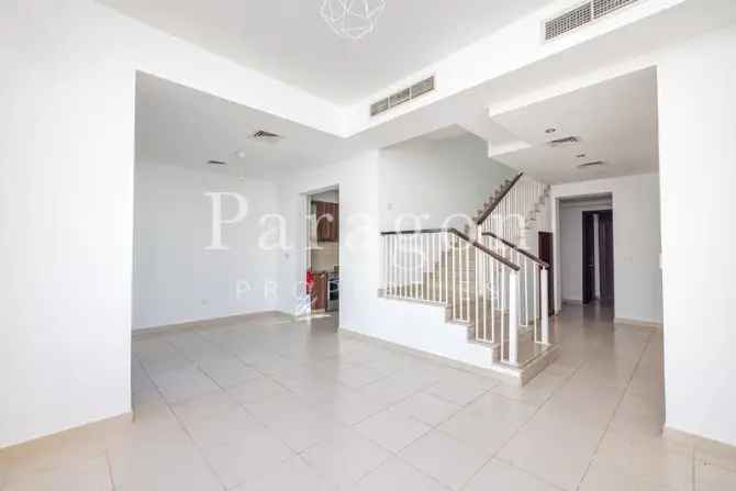 3 Bed Villa To Rent in Mira Oasis 3