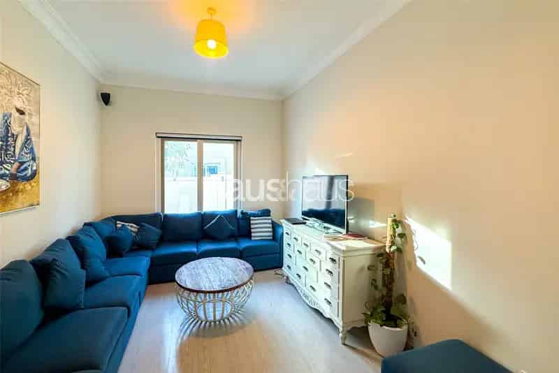 5 Bedroom Villa To Rent