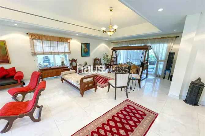 4 Bed Villa For Sale in Green Community Motor City