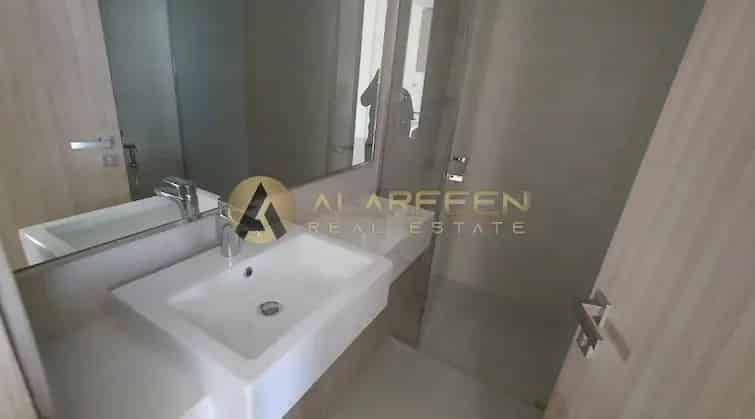 1 Bedroom Apartment for Rent in Meydan City with Modern Amenities