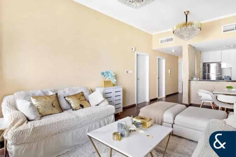 1 Bedroom Apartment for Sale in Damac Heights, Damac Heights, Dubai Marina.