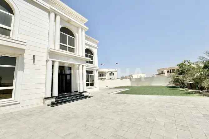 5 Bed Villa for Rent in Nad Al Sheba 3 Dubai