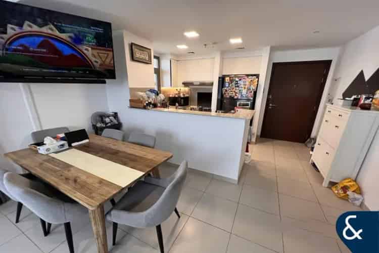 3 Bedroom Apartment for Sale in SAFI 1A, SAFI 1A, Town Square.