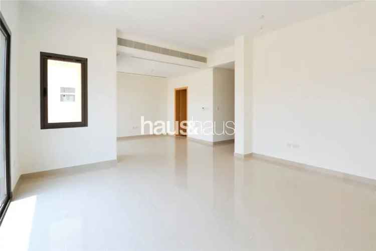 4 Bedroom Villa For Sale