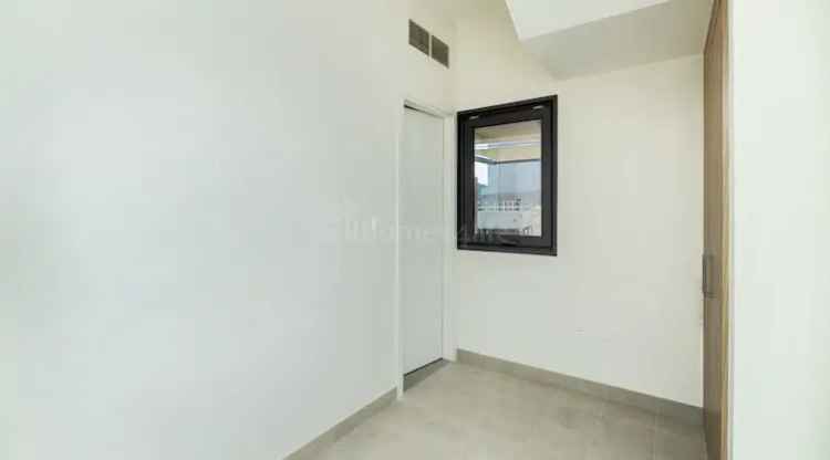 2 Bedroom 1873 Sq.Ft. Townhouse for Sale in Dubai South, Dubai