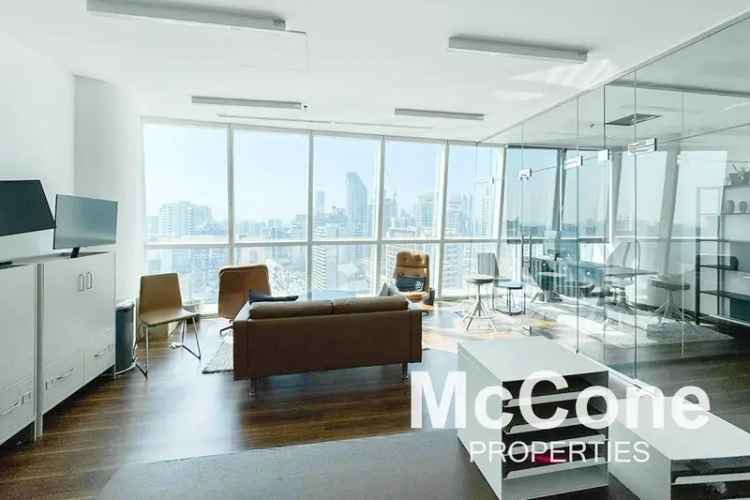 Fully Fitted and Furnished Vacant High Floor