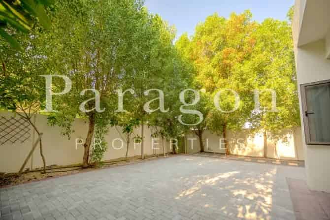 3 Bed Villa For Sale in Mira Oasis 1