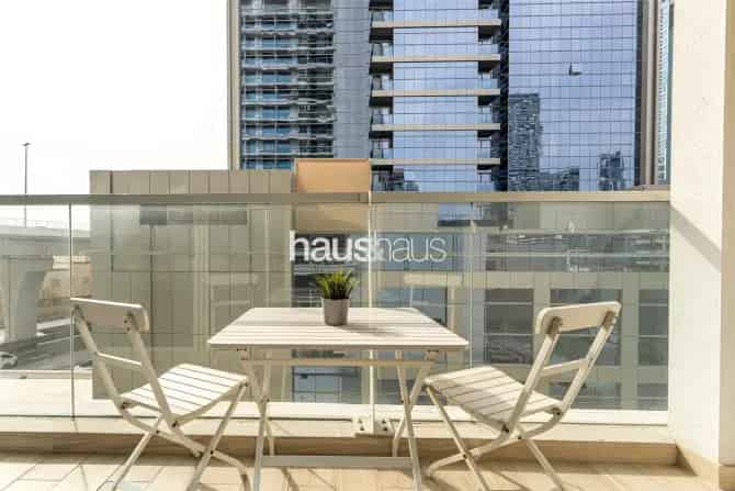 Studio Apartment For Sale in Studio One