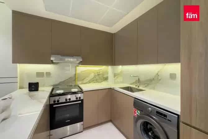 1 Bed Apartment To Rent in Burj View Arjan