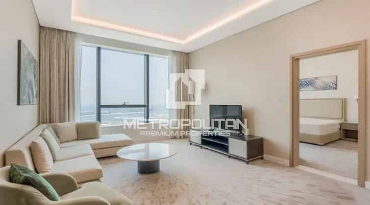 Buy 1 Bedroom Apartment in The Palm Tower Palm Jumeirah Dubai with Sea View