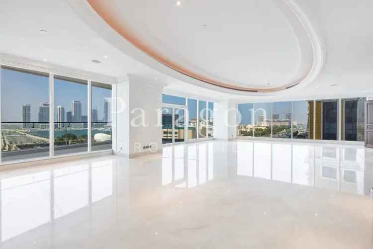 Luxurious Half Floor Penthouse Vacant