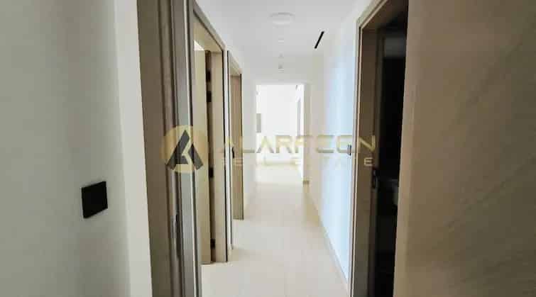 3 Bedroom Apartment for Rent in Jumeirah Village Circle with Amenities