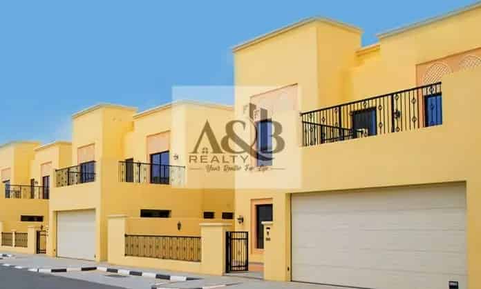 Luxury 4 Bedroom Villa for Rent in Nad Al Sheba 3 Dubai