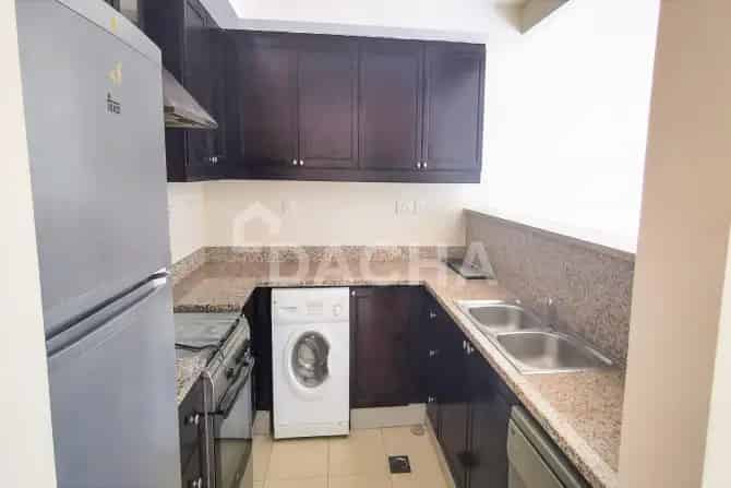 3 Bed Townhouse To Rent in JVT District 9