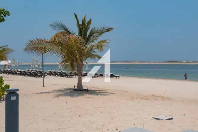 Hotel Apartment For Sale on Dubai Islands