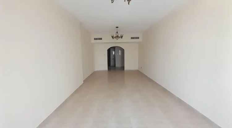 3 Bedroom 2000 Sq.Ft. Apartment for Rent in Al Taawun Street, Al Taawun, Sharjah