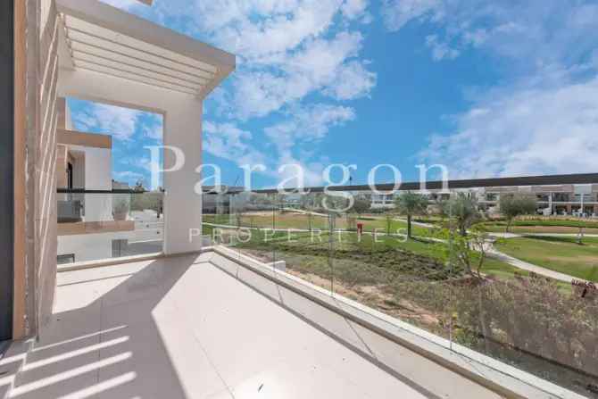 4 Bed Townhouse To Rent in Rockwood