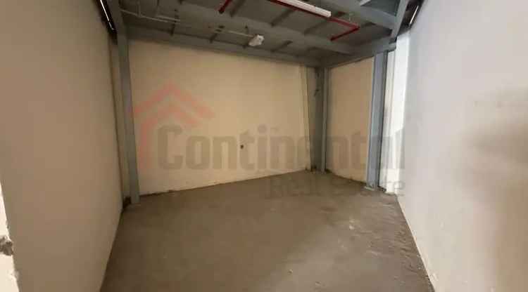 4700 Sq Ft Warehouse for Rent in Al Sajaa Sharjah