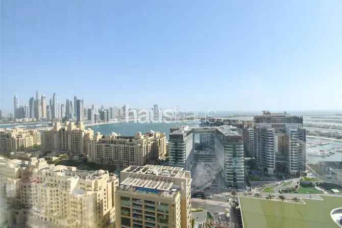 Studio Apartment For Sale in The Palm Tower