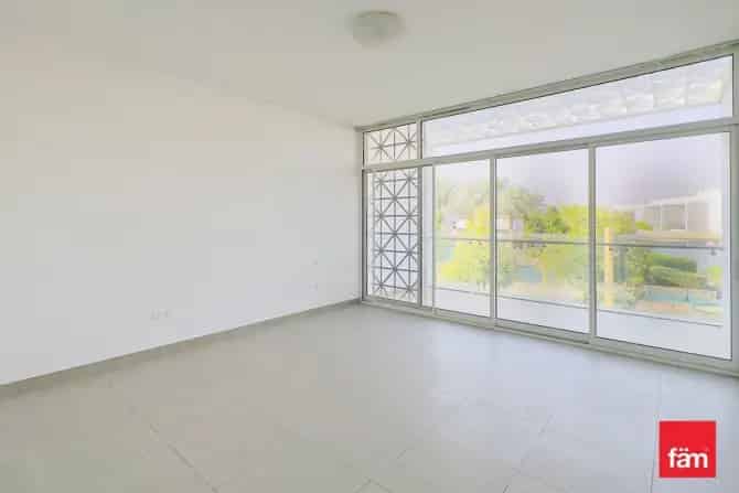 3 Bed Townhouse For Sale in Arabella 1