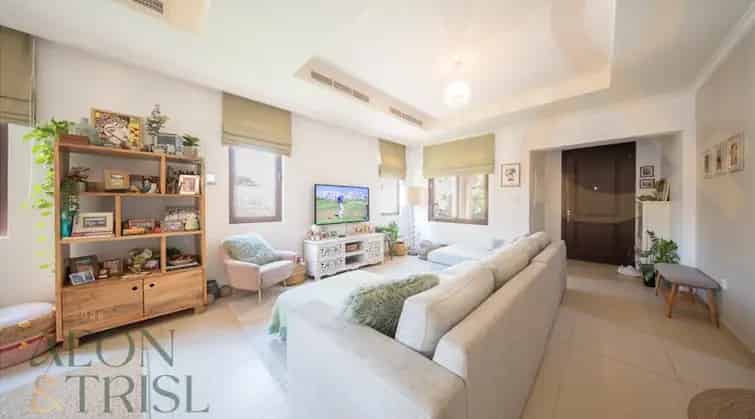 Rent Stunning 4 Bedroom Villa in Lila Arabian Ranches Dubai