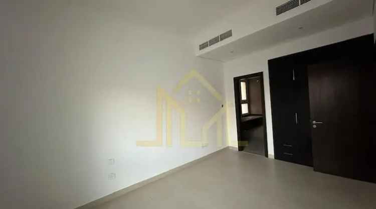 Rent 4 Bedroom Villa in Al Barsha with Maids Room and Community Amenities