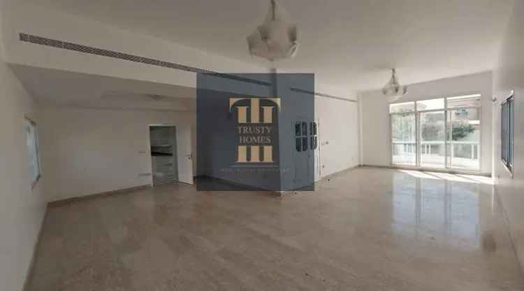 4 Bedroom 5000 Sq.Ft. Villa for Rent in Umm Suqeim 1, Umm Suqeim, Dubai